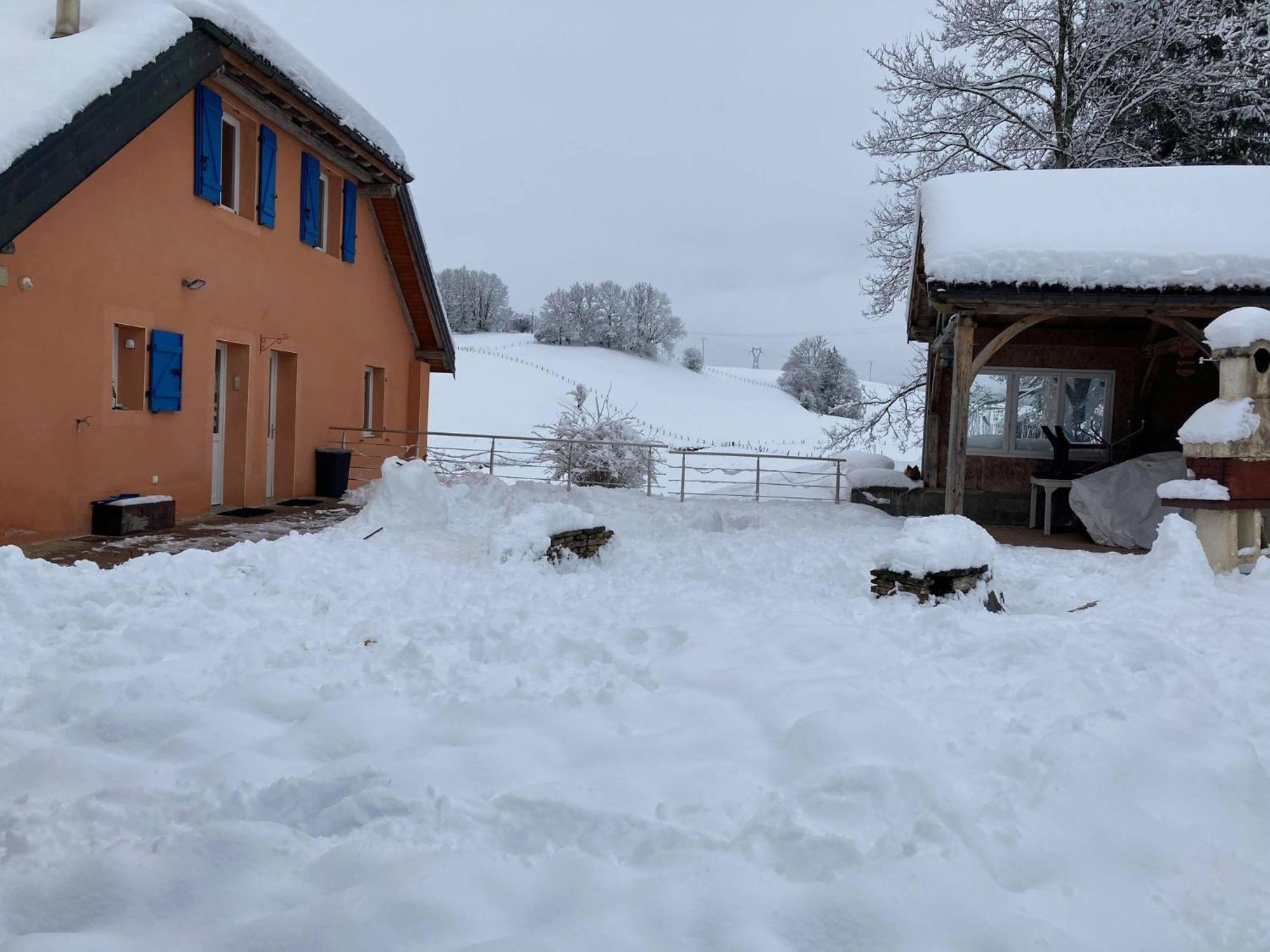 Le Moulin Des Oyes Panzió Censeau Kültér fotó